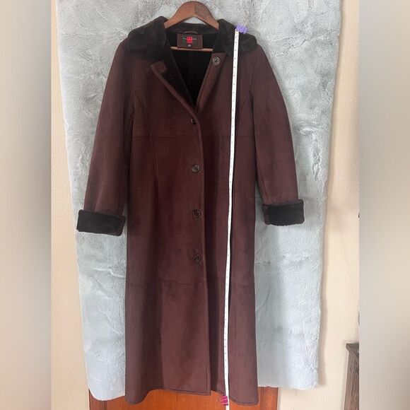 EUC Gallery soft long warm coat. Size XS - Picture 1 of 8